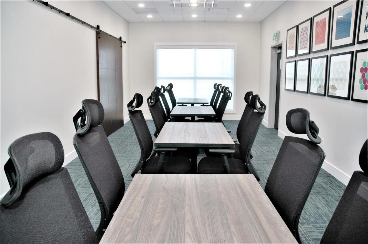 Holiday Inn Express & Suites - Edmonton Sw - Windermere By Ihg Exterior foto